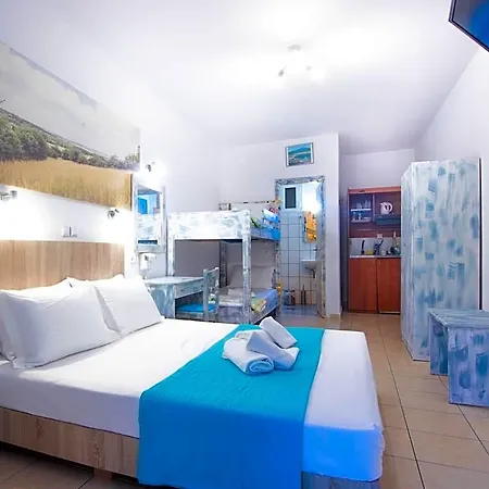 Liolios #4 Hotel